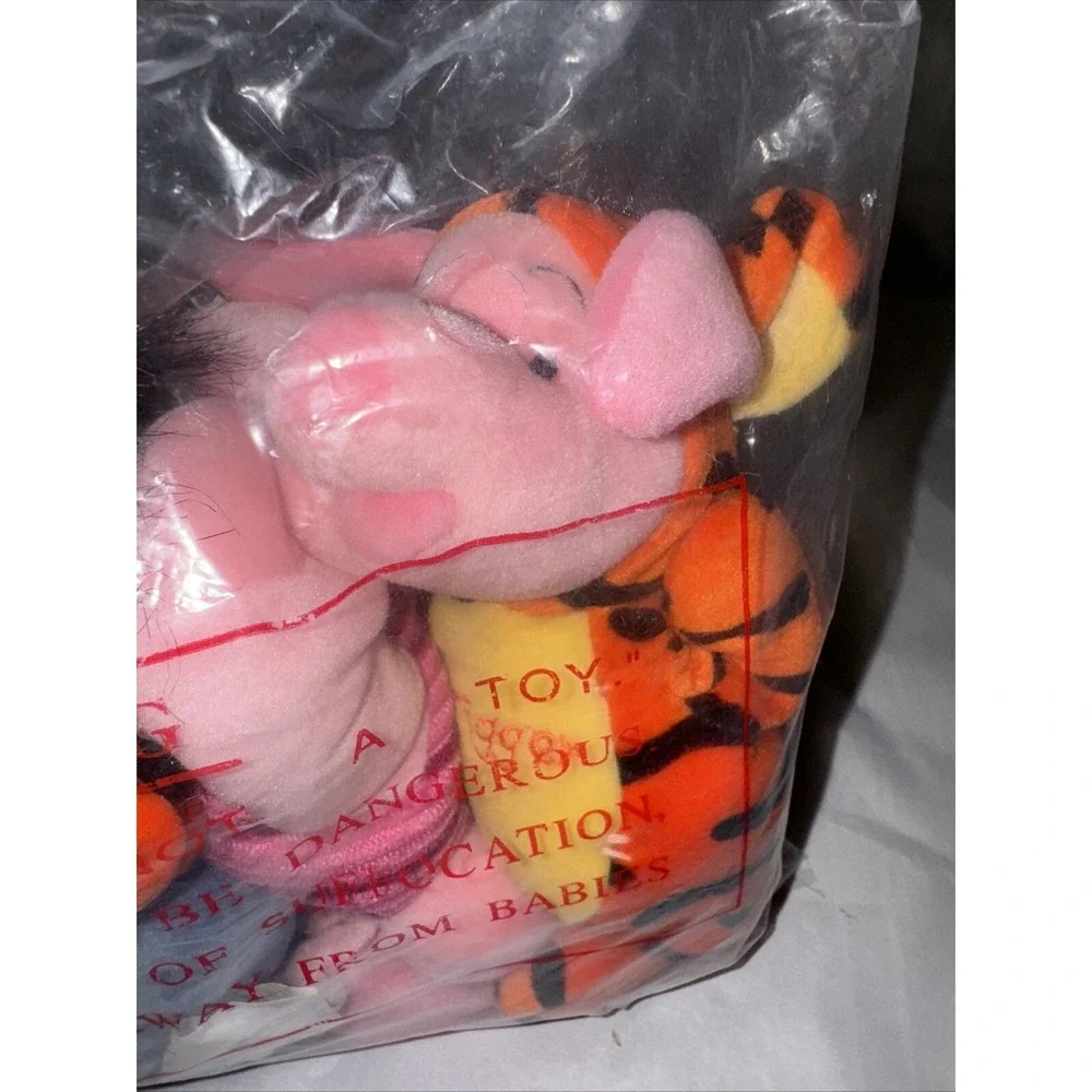 Disney Halloween Eeyore,Tigger‎ , Piglet And Pooh Bean Bag Toy Sealed